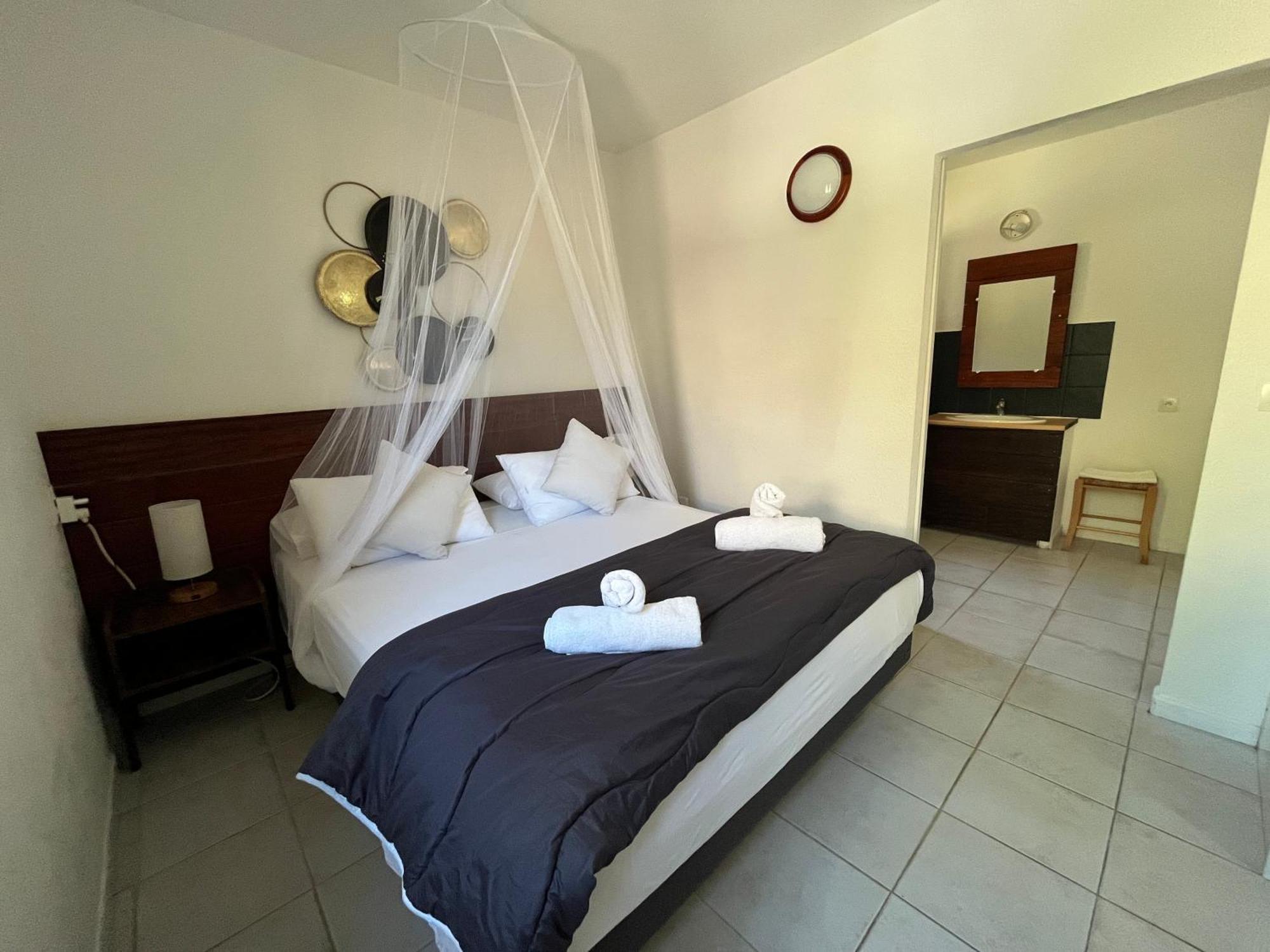 Mont Bouquet Lodge-Residence Hoteliere Brouzet-les-Ales Exterior foto